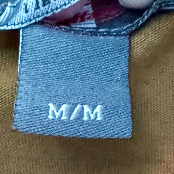 Brown Dreamcatcher Graphic Tee - Picture 7 of 16